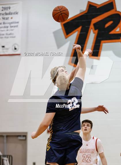 Thumbnail 3 in Idaho State All Star Game 2021 photogallery.