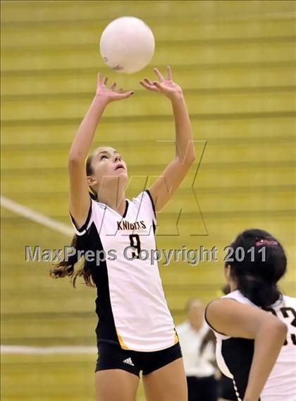 Thumbnail 3 in Bishop Montgomery vs Frontier (Aloha Cougar Classic) photogallery.