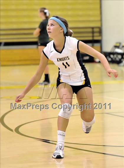 Thumbnail 2 in Bishop Montgomery vs Frontier (Aloha Cougar Classic) photogallery.