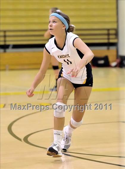 Thumbnail 1 in Bishop Montgomery vs Frontier (Aloha Cougar Classic) photogallery.