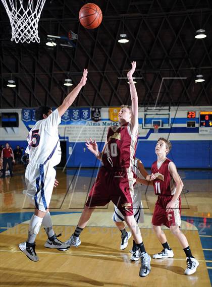 Thumbnail 3 in La Canada vs. Maranatha (San Marino Tournament) photogallery.