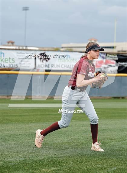 Thumbnail 1 in Desert Mountain vs. Willow Canyon (AIA 5A Round 2 Playoff) photogallery.