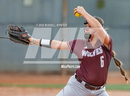 Thumbnail 3 in Desert Mountain vs. Willow Canyon (AIA 5A Round 2 Playoff) photogallery.