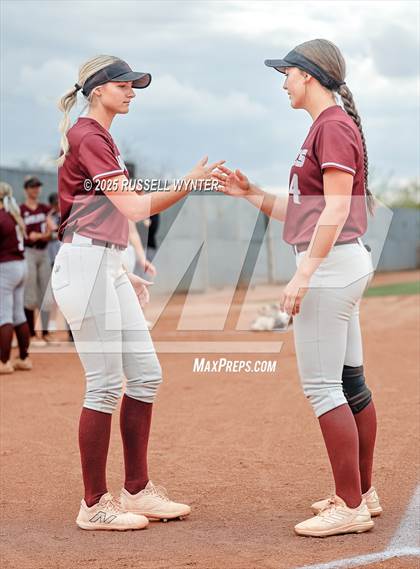Thumbnail 3 in Desert Mountain vs. Willow Canyon (AIA 5A Round 2 Playoff) photogallery.