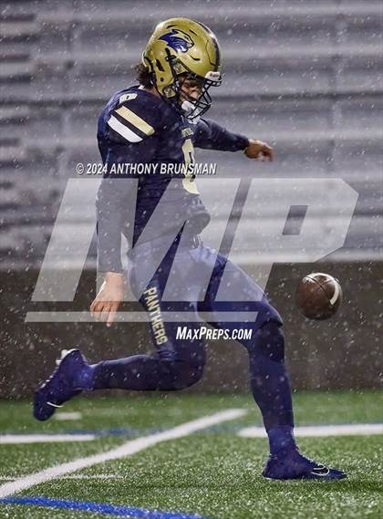 Thumbnail 2 in Vanden @ West Park (CIF SJS D3 Semifinal) photogallery.