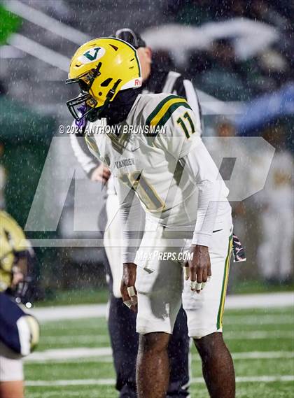 Thumbnail 1 in Vanden @ West Park (CIF SJS D3 Semifinal) photogallery.