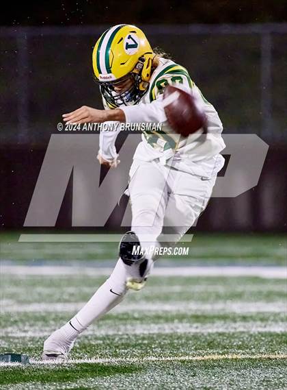 Thumbnail 3 in Vanden @ West Park (CIF SJS D3 Semifinal) photogallery.