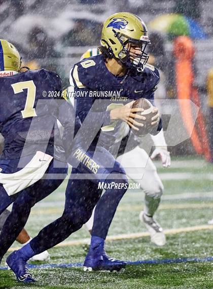 Thumbnail 3 in Vanden @ West Park (CIF SJS D3 Semifinal) photogallery.
