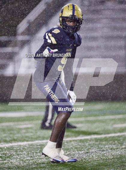 Thumbnail 1 in Vanden @ West Park (CIF SJS D3 Semifinal) photogallery.