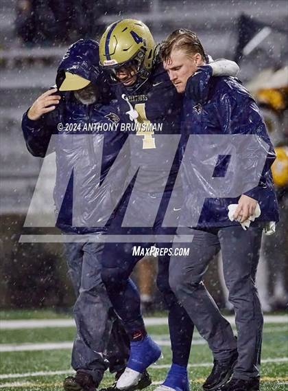 Thumbnail 2 in Vanden @ West Park (CIF SJS D3 Semifinal) photogallery.