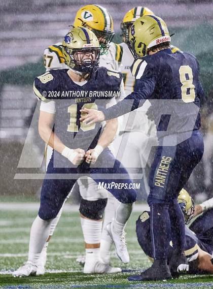 Thumbnail 1 in Vanden @ West Park (CIF SJS D3 Semifinal) photogallery.