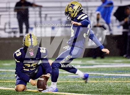 Thumbnail 1 in Vanden @ West Park (CIF SJS D3 Semifinal) photogallery.