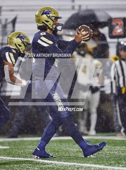 Thumbnail 2 in Vanden @ West Park (CIF SJS D3 Semifinal) photogallery.