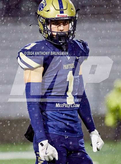 Thumbnail 1 in Vanden @ West Park (CIF SJS D3 Semifinal) photogallery.