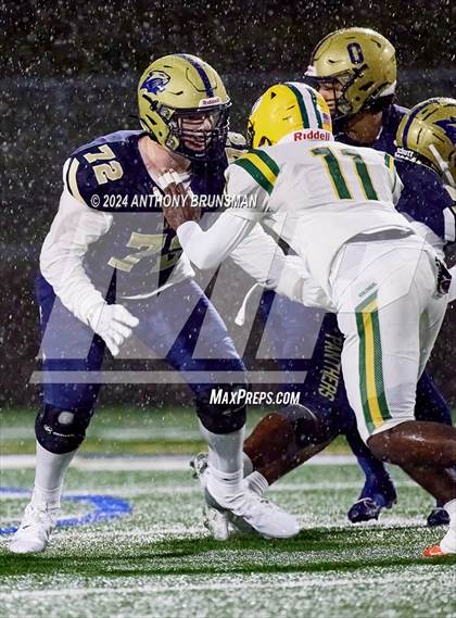 Thumbnail 3 in Vanden @ West Park (CIF SJS D3 Semifinal) photogallery.