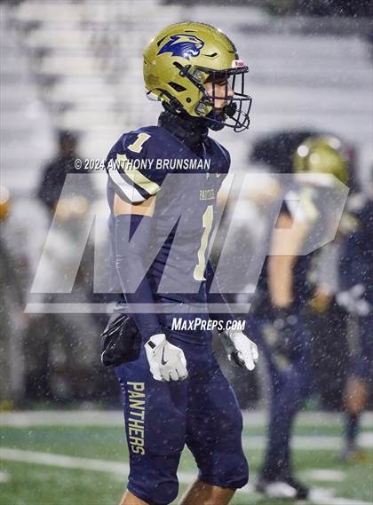 Thumbnail 2 in Vanden @ West Park (CIF SJS D3 Semifinal) photogallery.