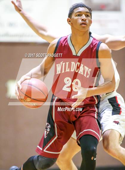 Thumbnail 2 in Paloma Valley vs. Murrieta Valley (Jared Mandville Memorial) photogallery.