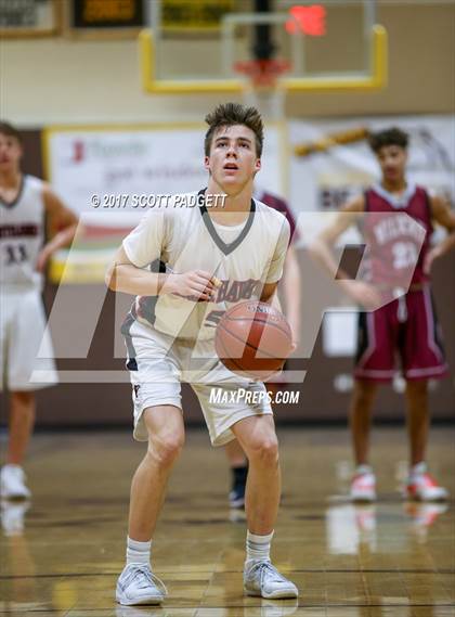 Thumbnail 2 in Paloma Valley vs. Murrieta Valley (Jared Mandville Memorial) photogallery.