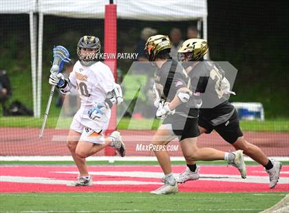 Thumbnail 2 in Joel Barlow vs. Daniel Hand (CIAC Class M Final) photogallery.