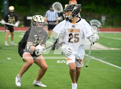 Thumbnail 3 in Joel Barlow vs. Daniel Hand (CIAC Class M Final) photogallery.