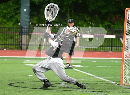 Thumbnail 3 in Joel Barlow vs. Daniel Hand (CIAC Class M Final) photogallery.