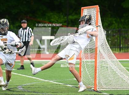 Thumbnail 2 in Joel Barlow vs. Daniel Hand (CIAC Class M Final) photogallery.