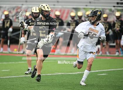 Thumbnail 2 in Joel Barlow vs. Daniel Hand (CIAC Class M Final) photogallery.