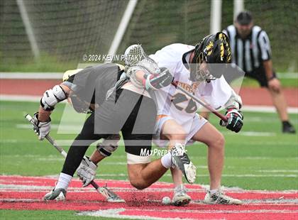 Thumbnail 2 in Joel Barlow vs. Daniel Hand (CIAC Class M Final) photogallery.