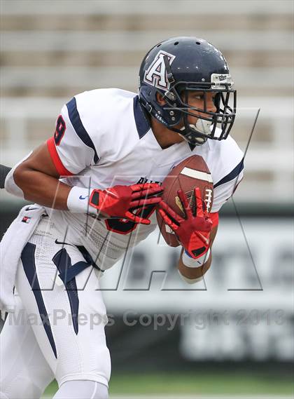 Thumbnail 2 in Allen vs. The Woodlands (UIL 5A Division 1 Regional Semifinal) photogallery.