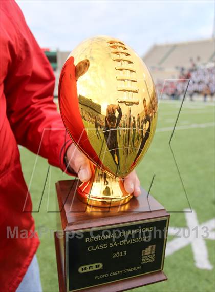 Thumbnail 2 in Allen vs. The Woodlands (UIL 5A Division 1 Regional Semifinal) photogallery.