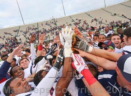 Thumbnail 2 in Allen vs. The Woodlands (UIL 5A Division 1 Regional Semifinal) photogallery.