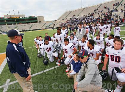 Thumbnail 3 in Allen vs. The Woodlands (UIL 5A Division 1 Regional Semifinal) photogallery.