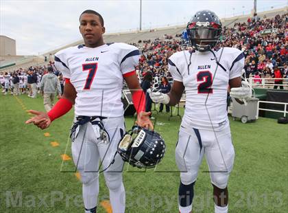 Thumbnail 1 in Allen vs. The Woodlands (UIL 5A Division 1 Regional Semifinal) photogallery.