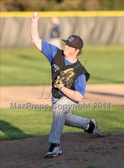 Thumbnail 1 in South Medford @ Foothill photogallery.