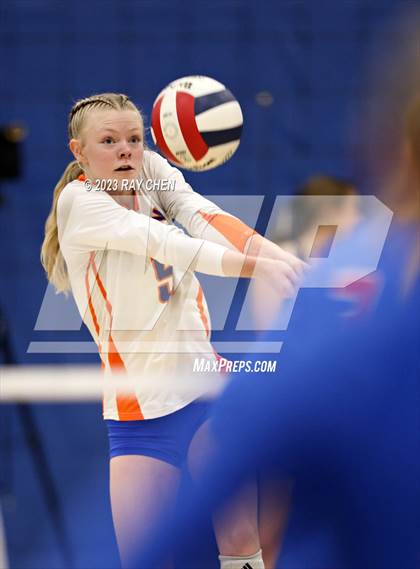 Thumbnail 3 in Cherry Creek @ Legend photogallery.