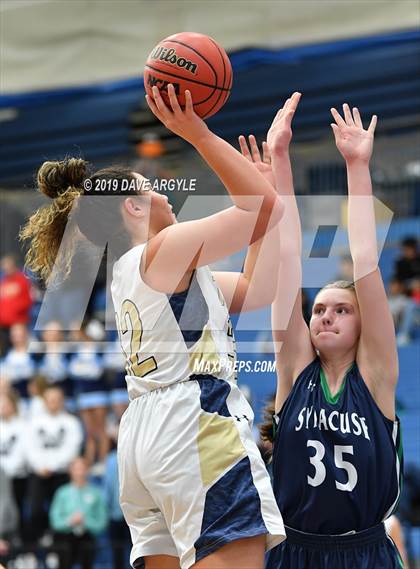 Thumbnail 2 in Westlake vs. Syracuse (UHSAA 6A First Round) photogallery.