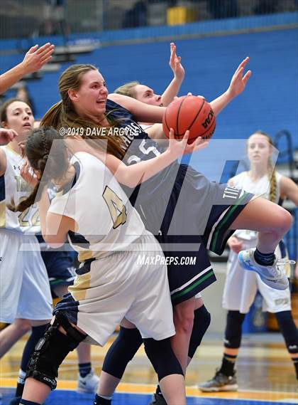 Thumbnail 1 in Westlake vs. Syracuse (UHSAA 6A First Round) photogallery.