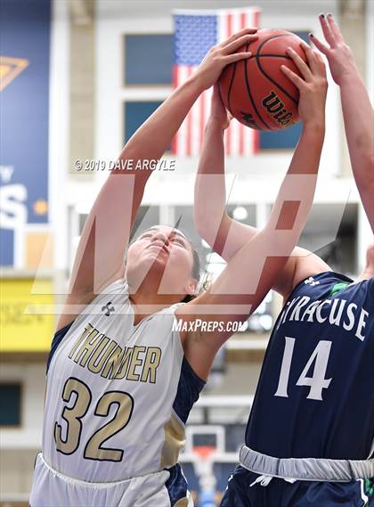 Thumbnail 1 in Westlake vs. Syracuse (UHSAA 6A First Round) photogallery.