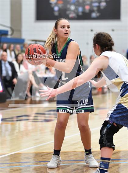 Thumbnail 1 in Westlake vs. Syracuse (UHSAA 6A First Round) photogallery.