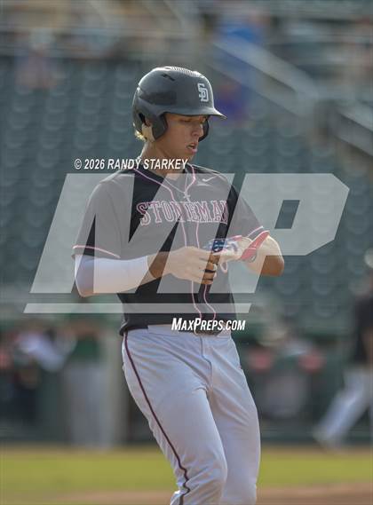 Thumbnail 2 in Stoneman Douglas vs. Venice (FHSAA 7A State Championship) photogallery.