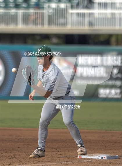 Thumbnail 1 in Stoneman Douglas vs. Venice (FHSAA 7A State Championship) photogallery.