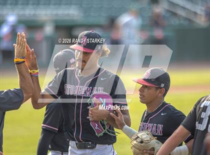 Thumbnail 2 in Stoneman Douglas vs. Venice (FHSAA 7A State Championship) photogallery.