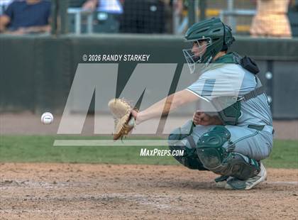 Thumbnail 2 in Stoneman Douglas vs. Venice (FHSAA 7A State Championship) photogallery.
