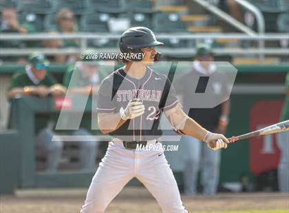 Thumbnail 2 in Stoneman Douglas vs. Venice (FHSAA 7A State Championship) photogallery.
