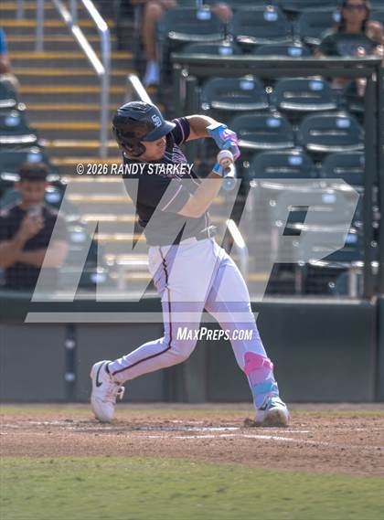 Thumbnail 3 in Stoneman Douglas vs. Venice (FHSAA 7A State Championship) photogallery.