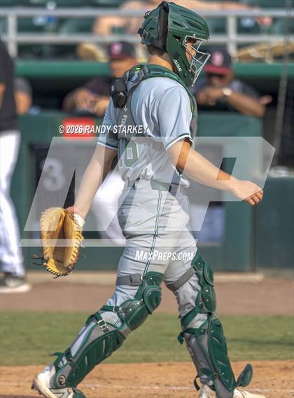 Thumbnail 2 in Stoneman Douglas vs. Venice (FHSAA 7A State Championship) photogallery.