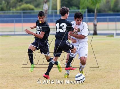 Thumbnail 2 in Steinbrenner vs. Sickles photogallery.