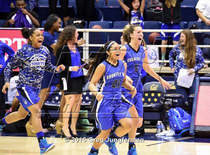 Thumbnail 2 in Eastside College Prep vs. La Jolla Country Day (CIF State D5 Final) photogallery.