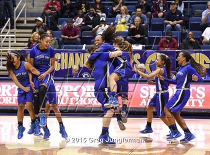 Thumbnail 2 in Eastside College Prep vs. La Jolla Country Day (CIF State D5 Final) photogallery.