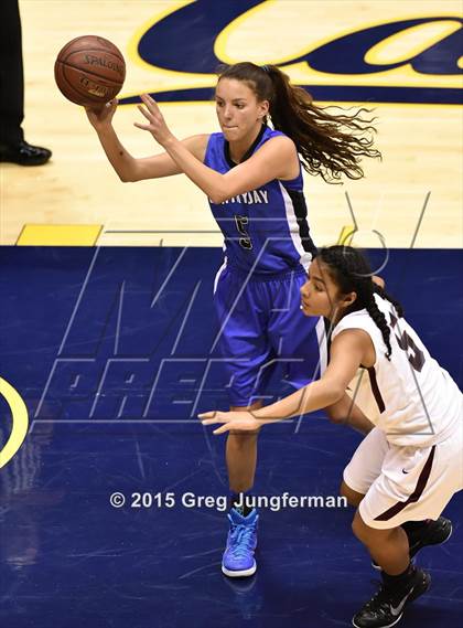 Thumbnail 3 in Eastside College Prep vs. La Jolla Country Day (CIF State D5 Final) photogallery.